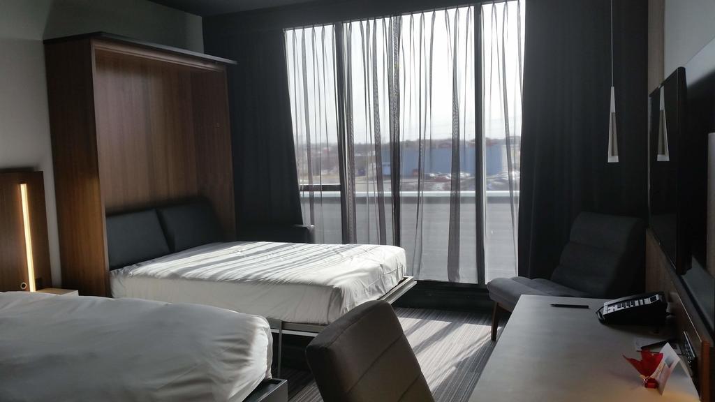 Grand Times Hotel 드럼먼드빌 외부 사진