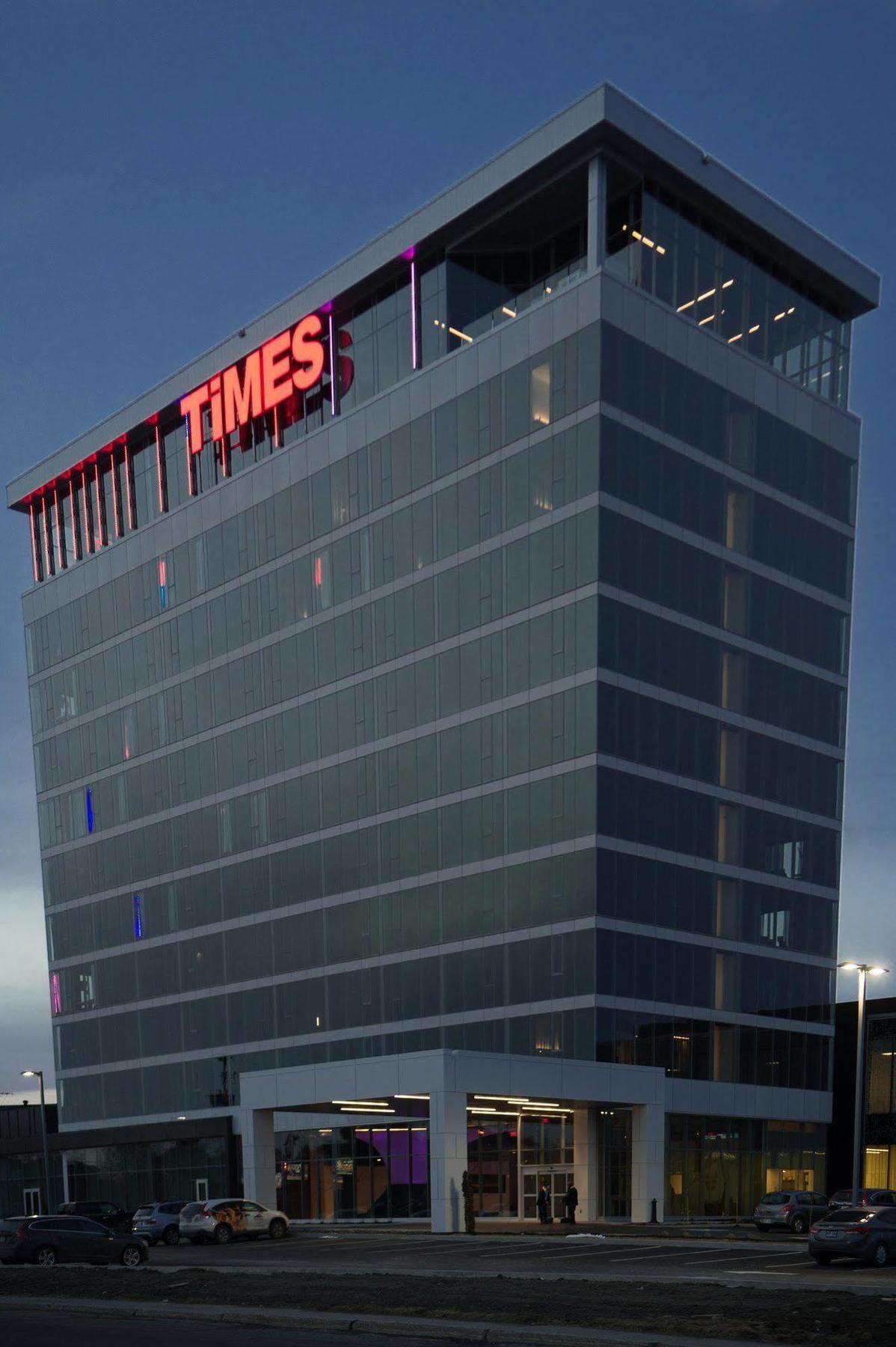 Grand Times Hotel 드럼먼드빌 외부 사진