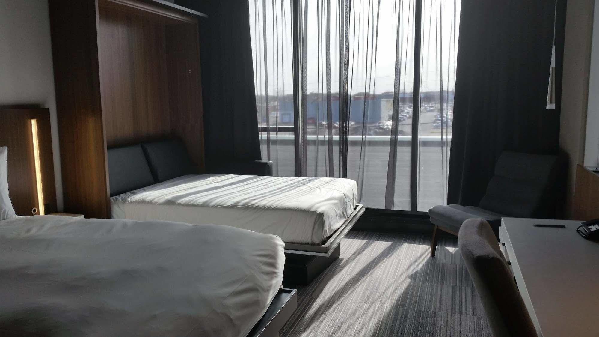 Grand Times Hotel 드럼먼드빌 외부 사진
