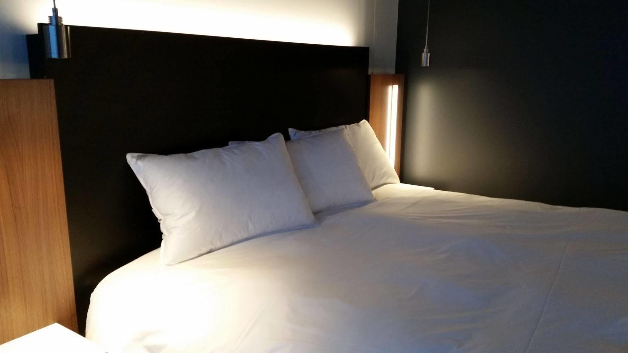 Grand Times Hotel 드럼먼드빌 외부 사진